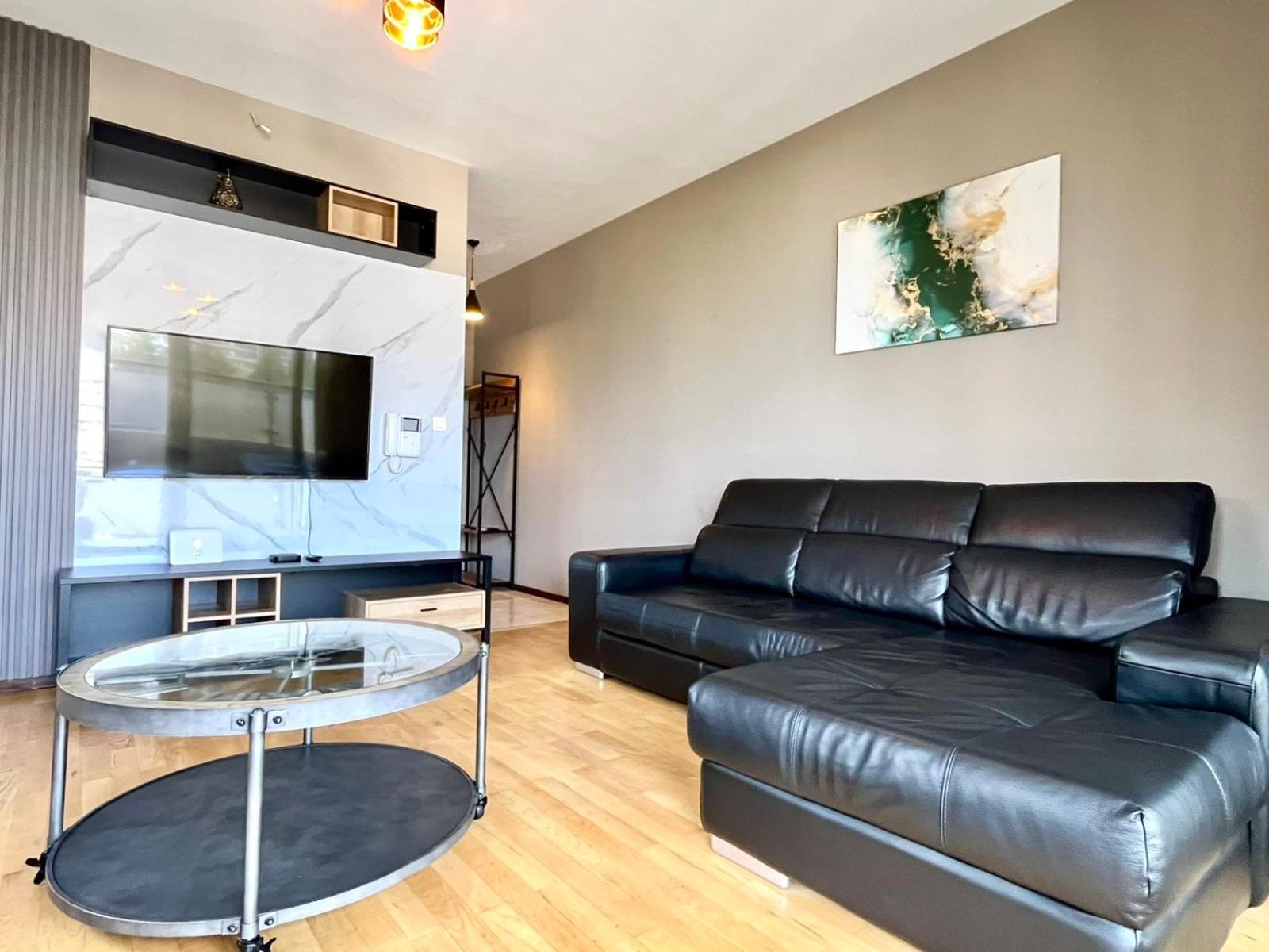 Center With Private Parking * Budva